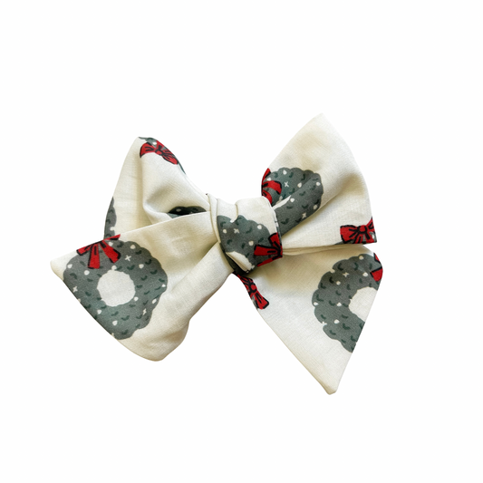 Festive Wreaths | Bow