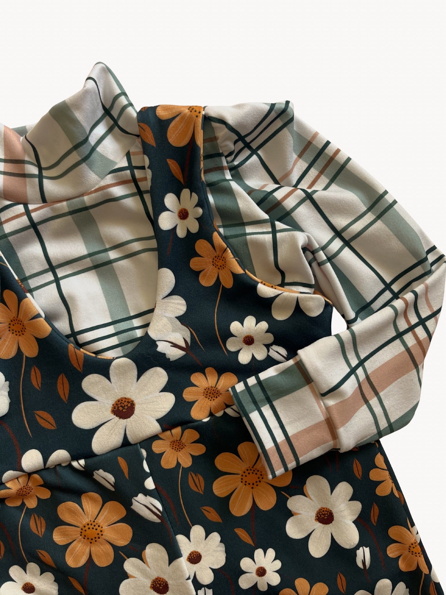 Puffed Sleeve Tops