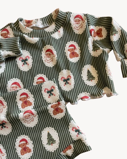 Vintage Christmas Portraits | Organic 2x1 American-Milled Rib Set